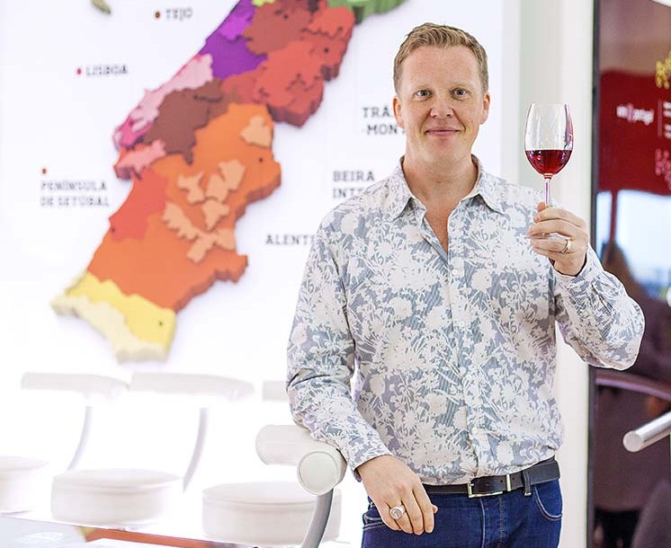 Olly Smith Wines of Portugal