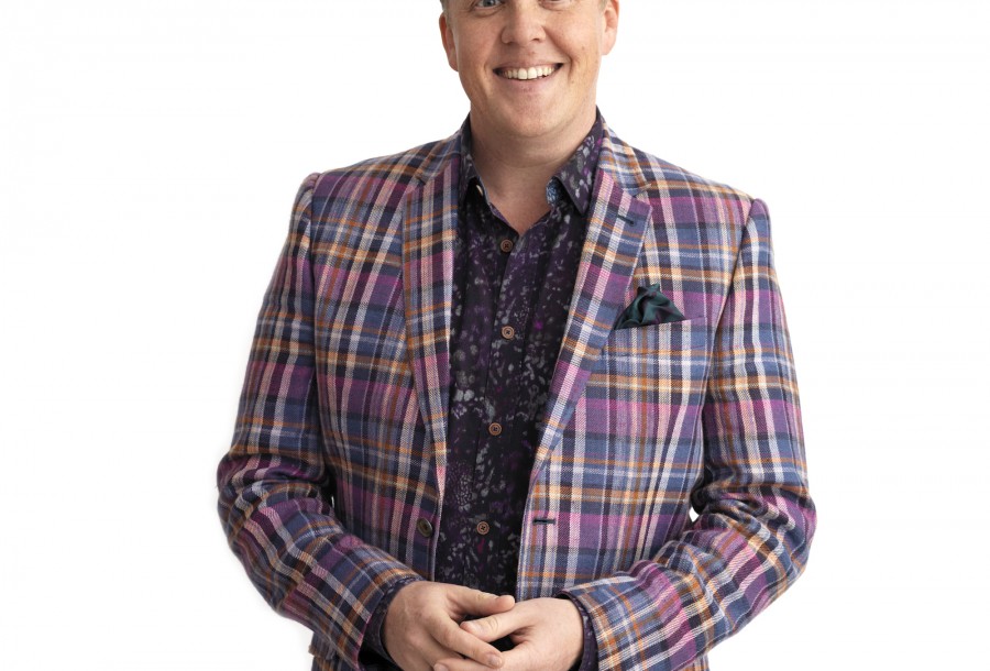 Olly Smith (Cris Barnett 2014)